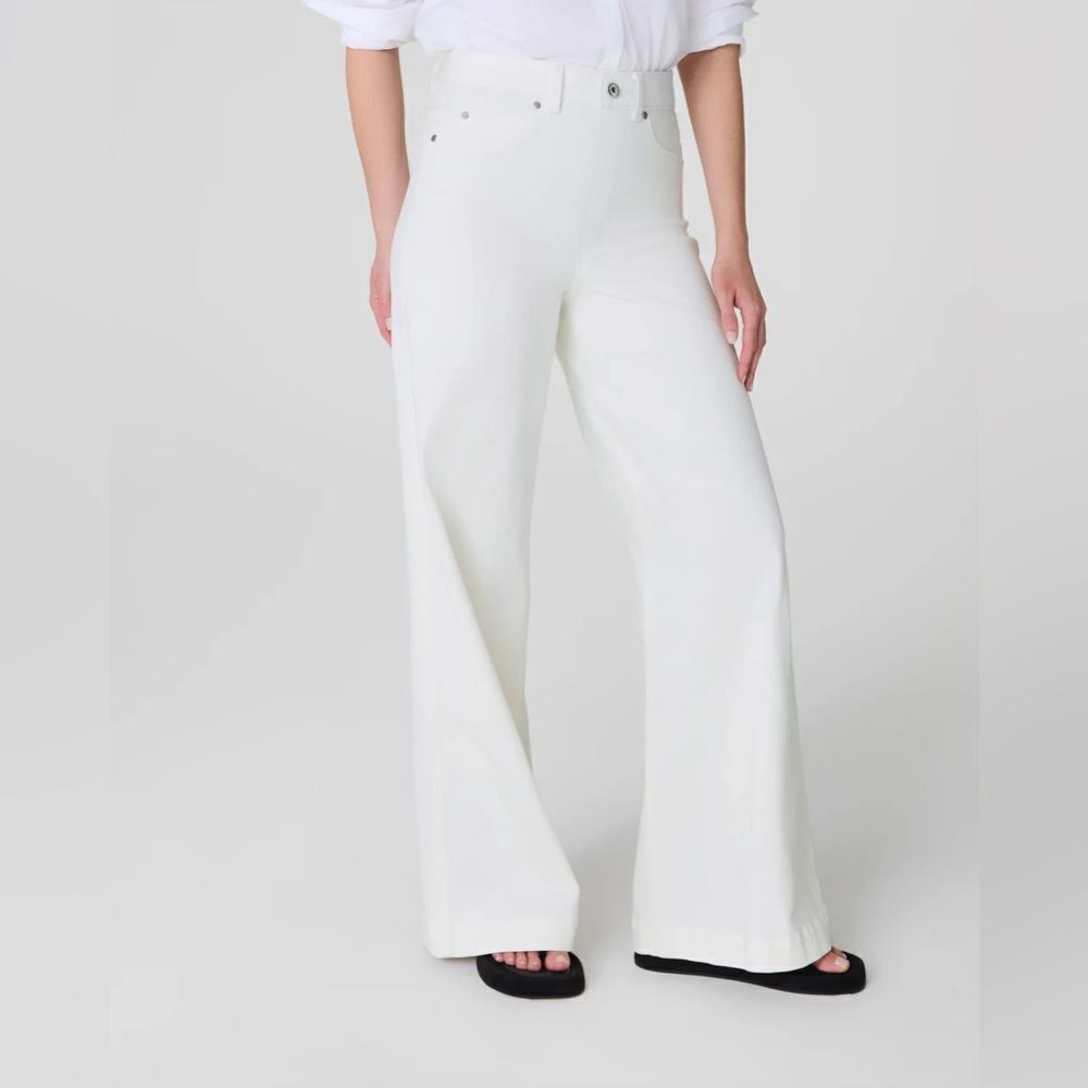 NEW SPANXshape EveryWear Wide Leg Jeans in Chalk Shaping Office Career Size 3X - Picture 3 of 13